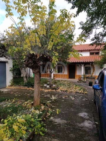 3 bedroom Townhouse for sale in Salamanca city with garage - € 125,000 (Ref: 9989231)