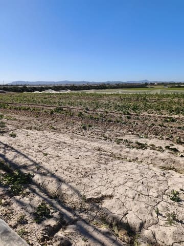 Ubebygd land til salgs i Roldan, Torre-Pacheco - € 7 990 000 (Ref: 9989232)