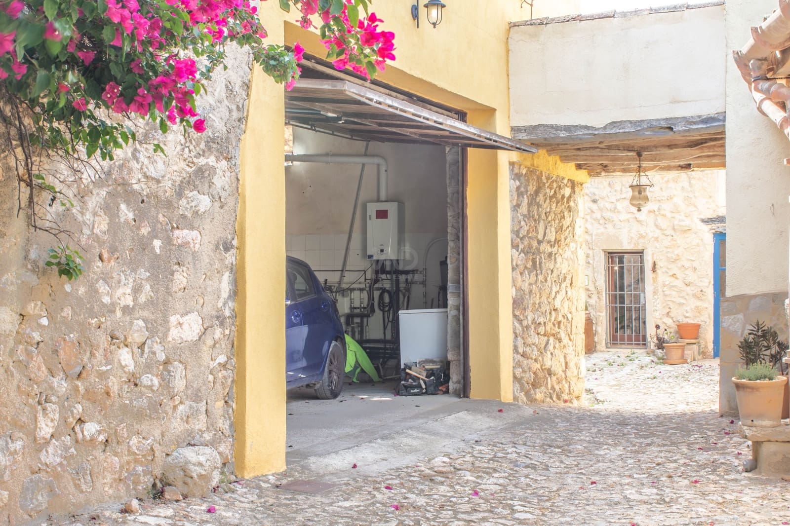 2 soverom Villa til salgs i Andratx med garasje - € 790 000 (Ref: 9989235)
