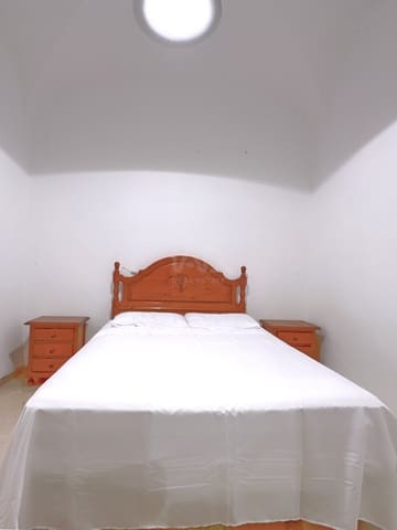 3 Zimmer Haus zu verkaufen in Badajoz Stadt mit Pool Garage - 180.500 € (Ref: 9989236)