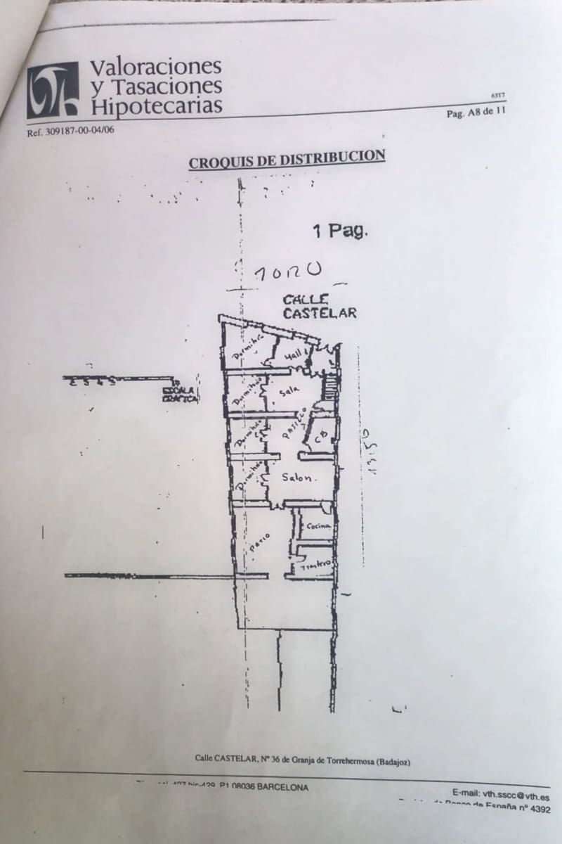 3 Zimmer Haus zu verkaufen in Badajoz Stadt mit Pool Garage - 180.500 € (Ref: 9989236)