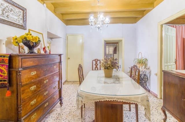 4 soverom Hus til salgs i Huelva by - € 180 000 (Ref: 9989240)