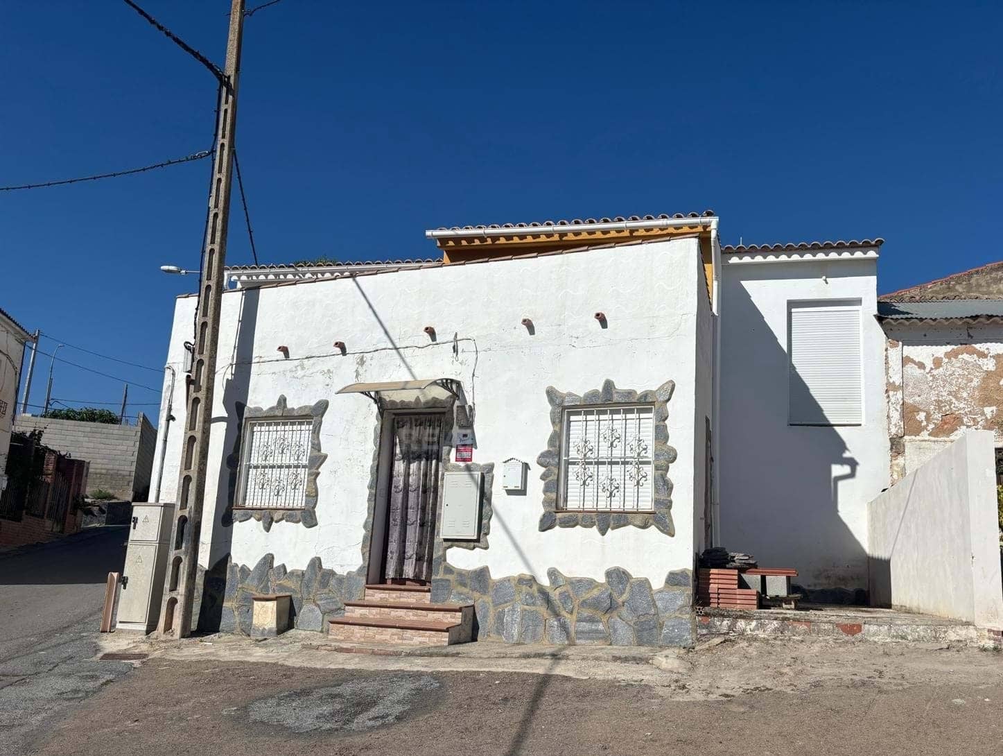 Casa de 3 habitaciones en San José de la Rábita en venta - 96.000 € (Ref: 9989241)