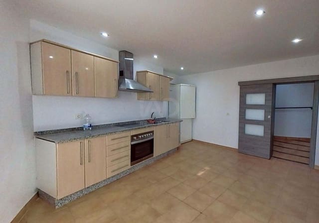 Casa de 3 habitaciones en San José de la Rábita, Alcalá la Real en venta - 96.000 € (Ref: 9989241)