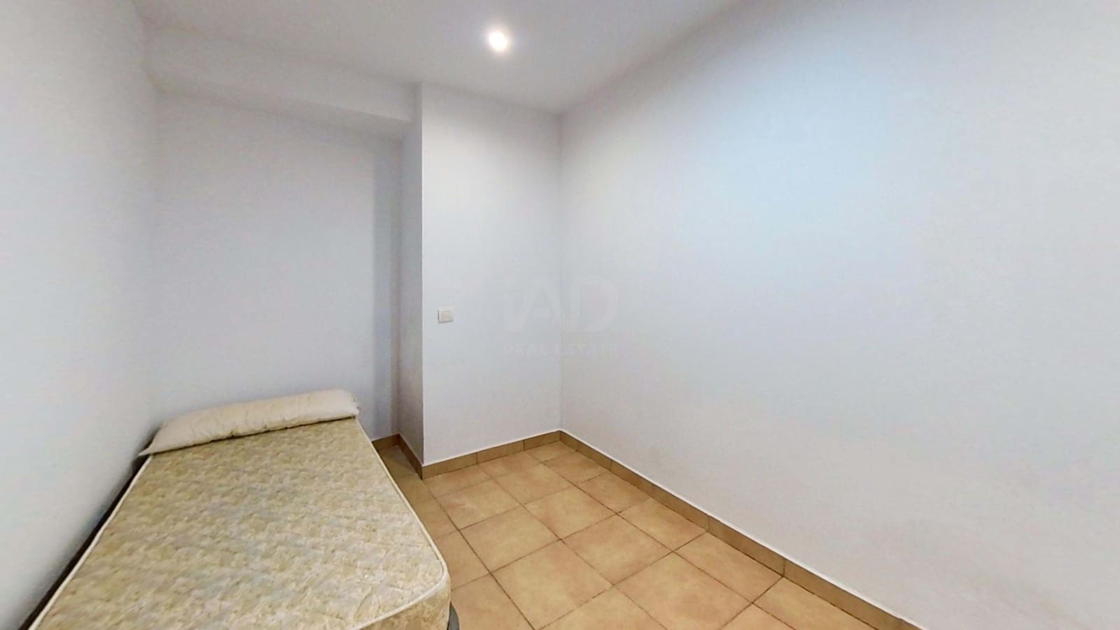 Casa de 3 habitaciones en San José de la Rábita en venta - 96.000 € (Ref: 9989241)