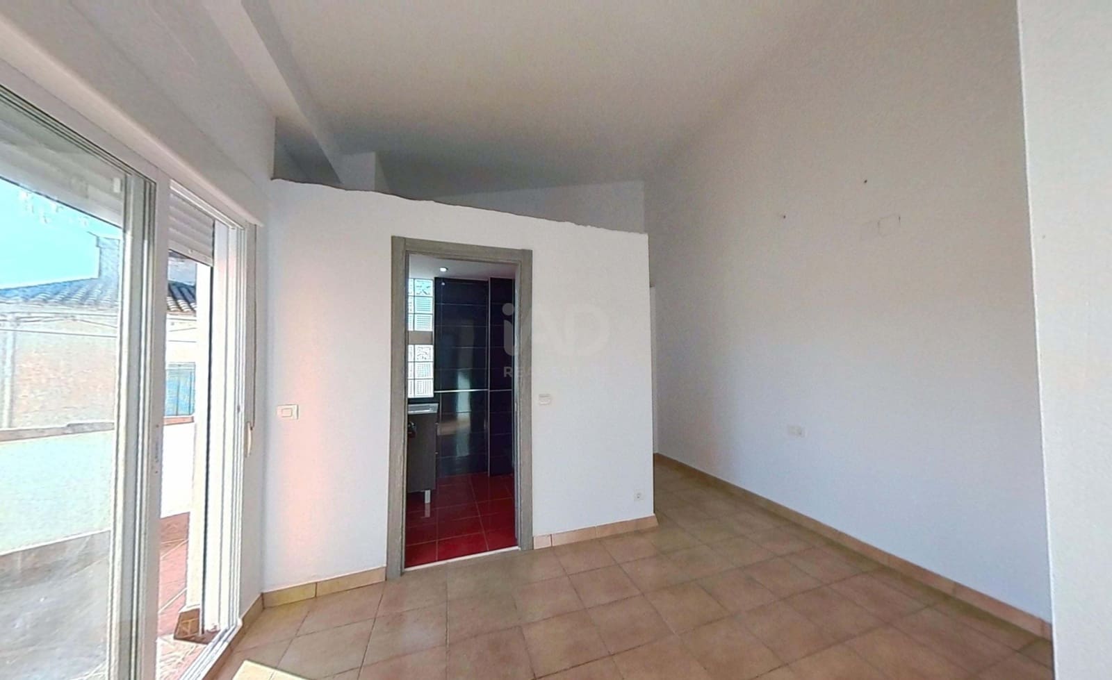Casa de 3 habitaciones en San José de la Rábita en venta - 96.000 € (Ref: 9989241)