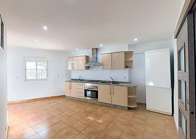 Casa de 3 habitaciones en San José de la Rábita, Alcalá la Real en venta - 96.000 € (Ref: 9989241)