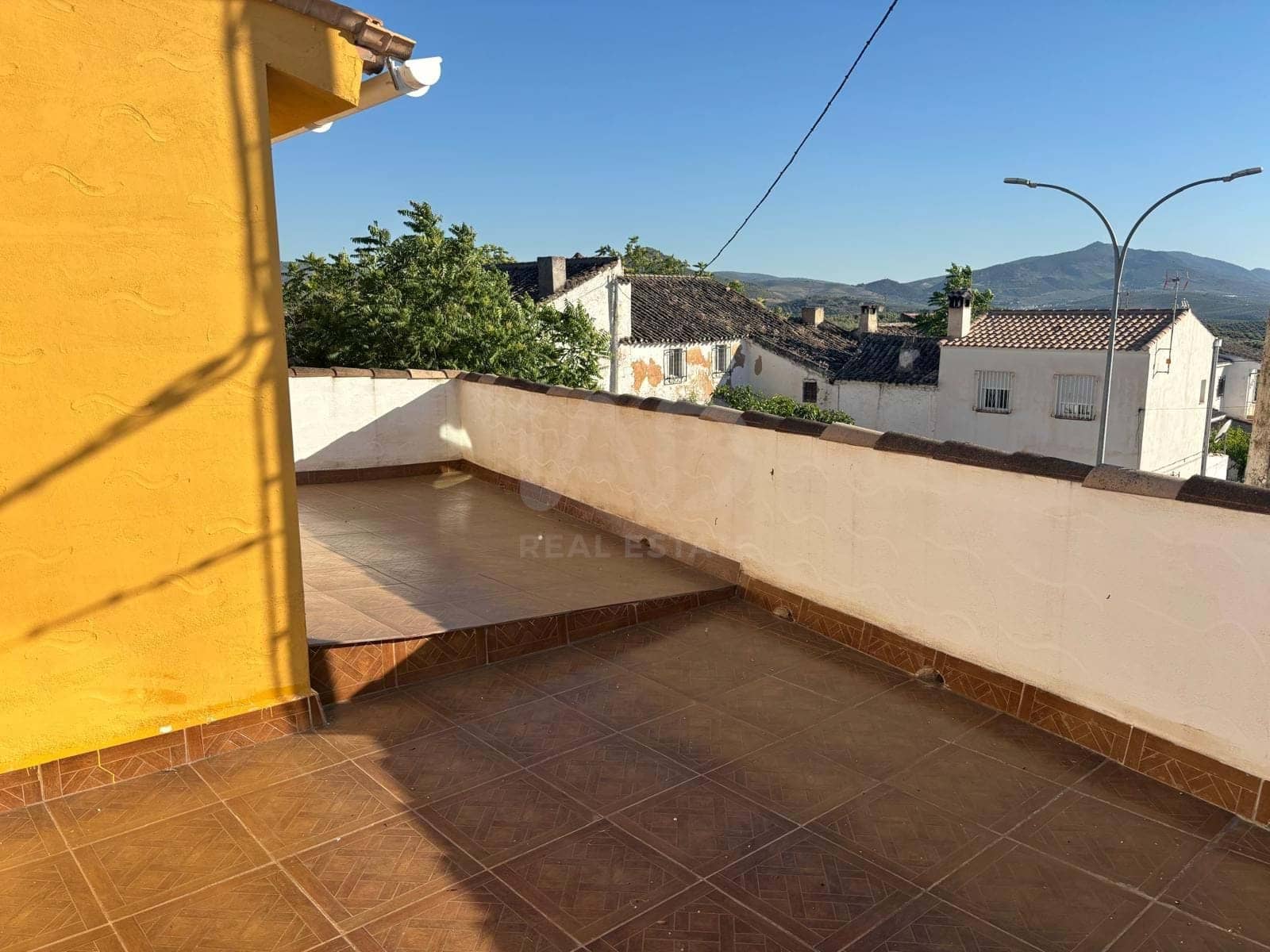 Casa de 3 habitaciones en San José de la Rábita en venta - 96.000 € (Ref: 9989241)
