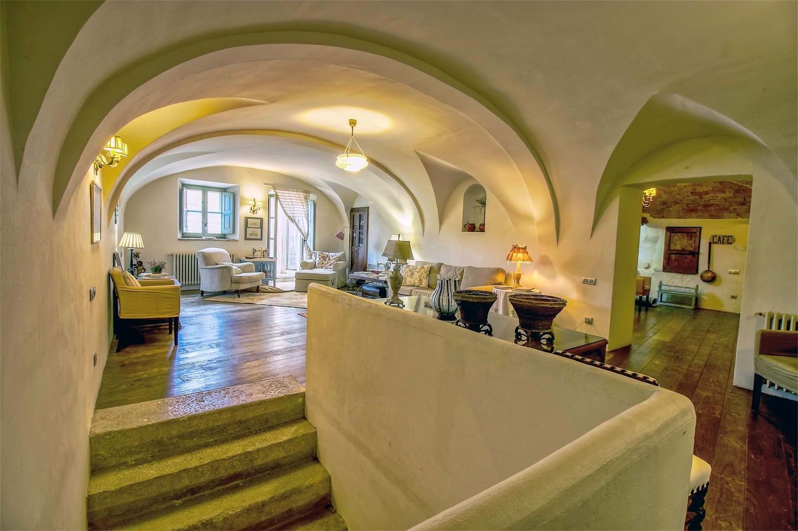 9 soveværelse Finca/Landehus til salg i Girona by med swimmingpool garage - € 1.900.000 (Ref: 9989242)