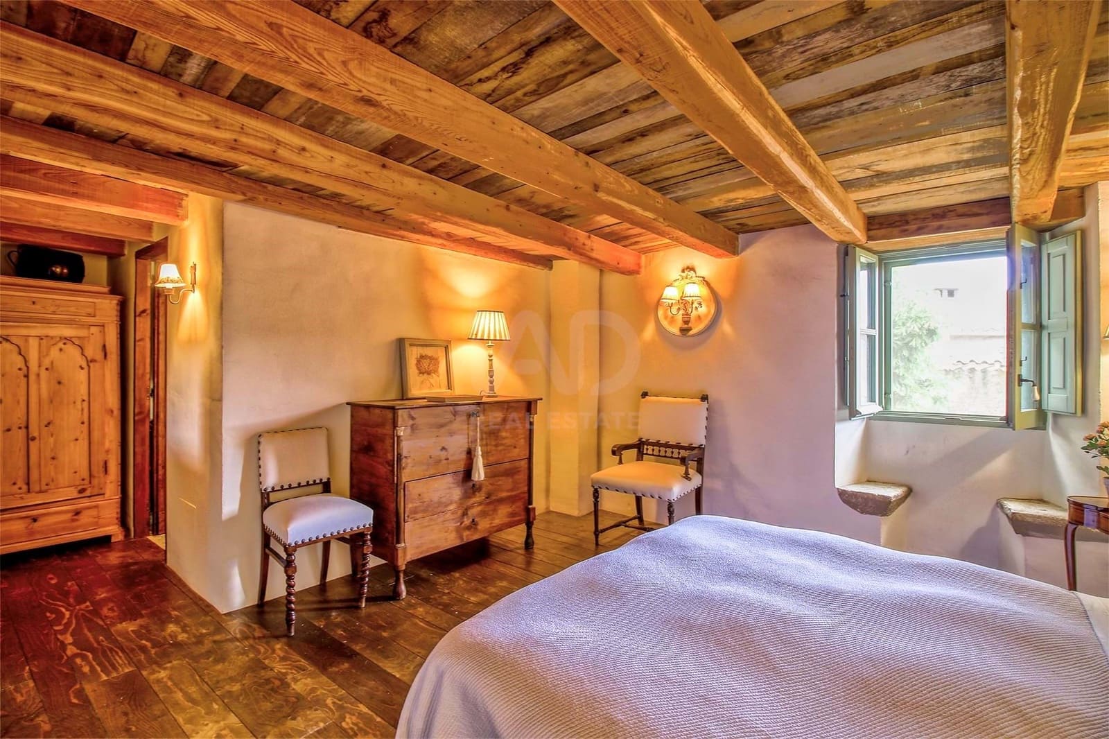 9 soveværelse Finca/Landehus til salg i Girona by med swimmingpool garage - € 1.900.000 (Ref: 9989242)