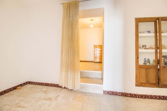 3 soveværelse Byhus til salg i Huelva by - € 52.000 (Ref: 9989244)