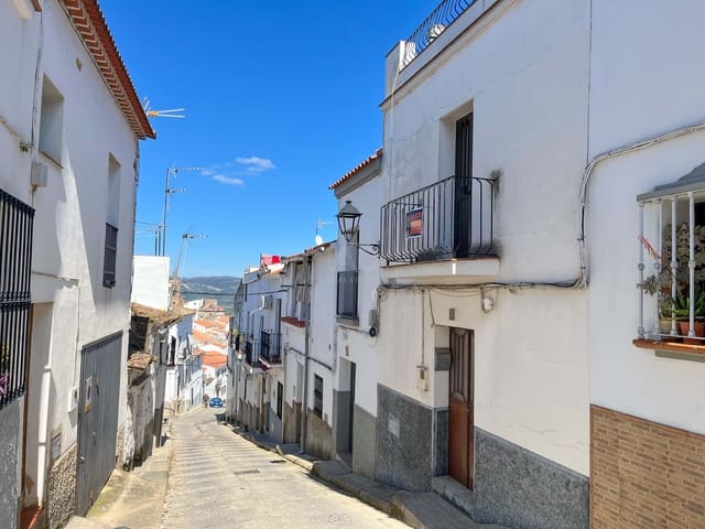 3 soveværelse Byhus til salg i Huelva by - € 52.000 (Ref: 9989244)