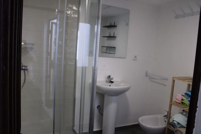 2 soverom Hus til salgs i Huelva by - € 94 000 (Ref: 9989245)