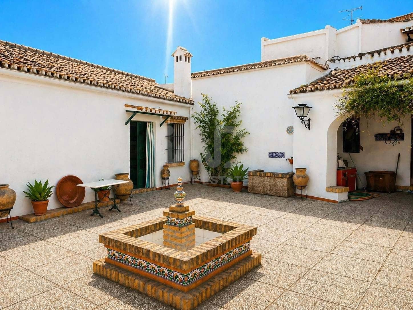 8 makuuhuone Maalaistalo myytävänä paikassa Huelva kaupunki - 595 000 € (Ref: 9989246)