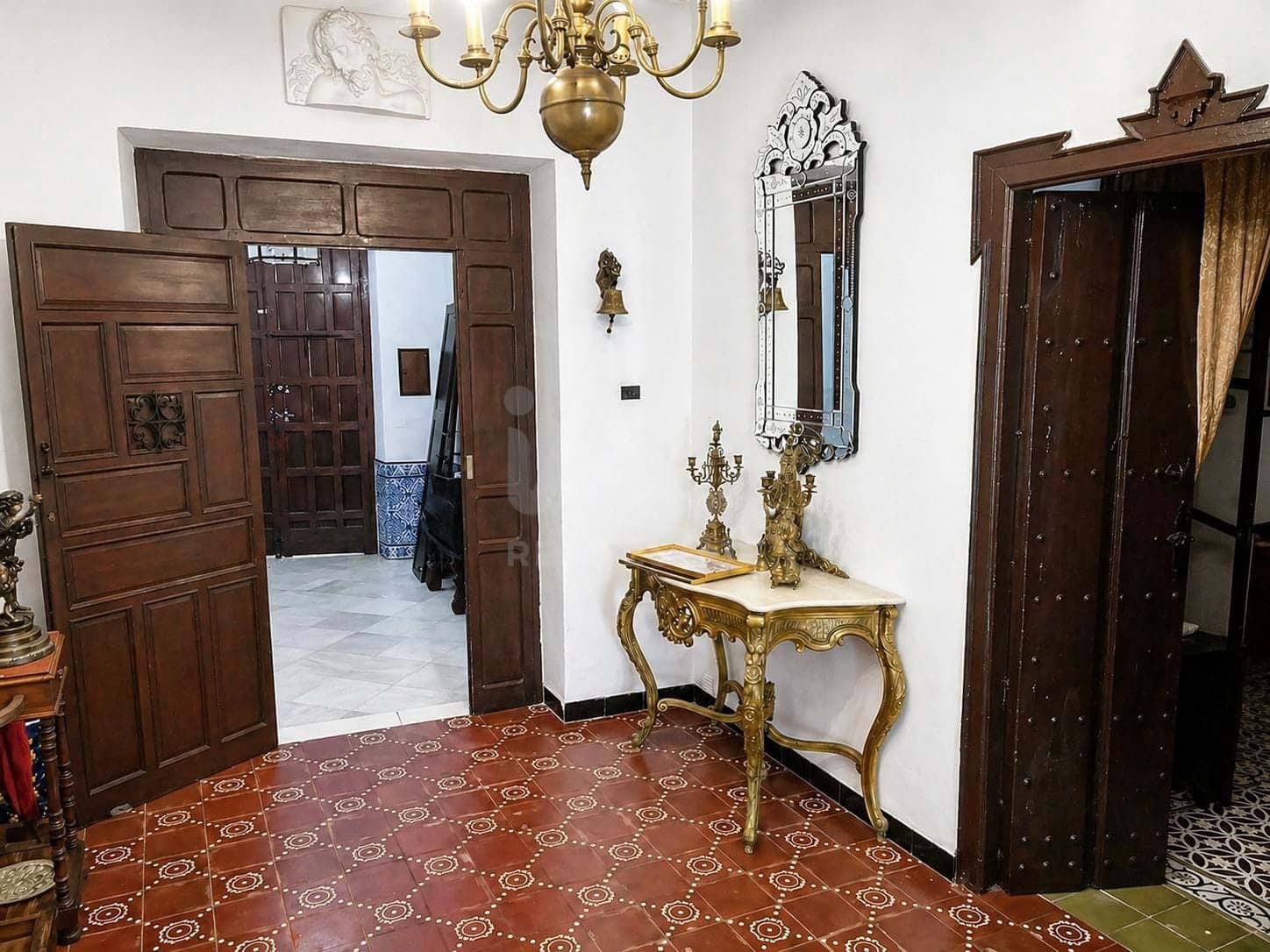 8 makuuhuone Maalaistalo myytävänä paikassa Huelva kaupunki - 595 000 € (Ref: 9989246)