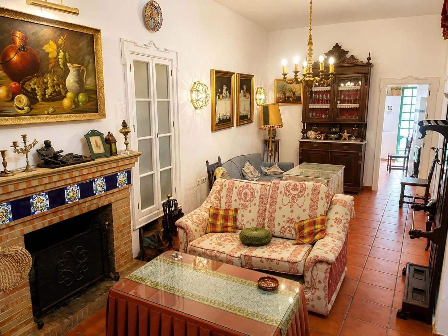 8 makuuhuone Maalaistalo myytävänä paikassa Huelva kaupunki - 595 000 € (Ref: 9989246)