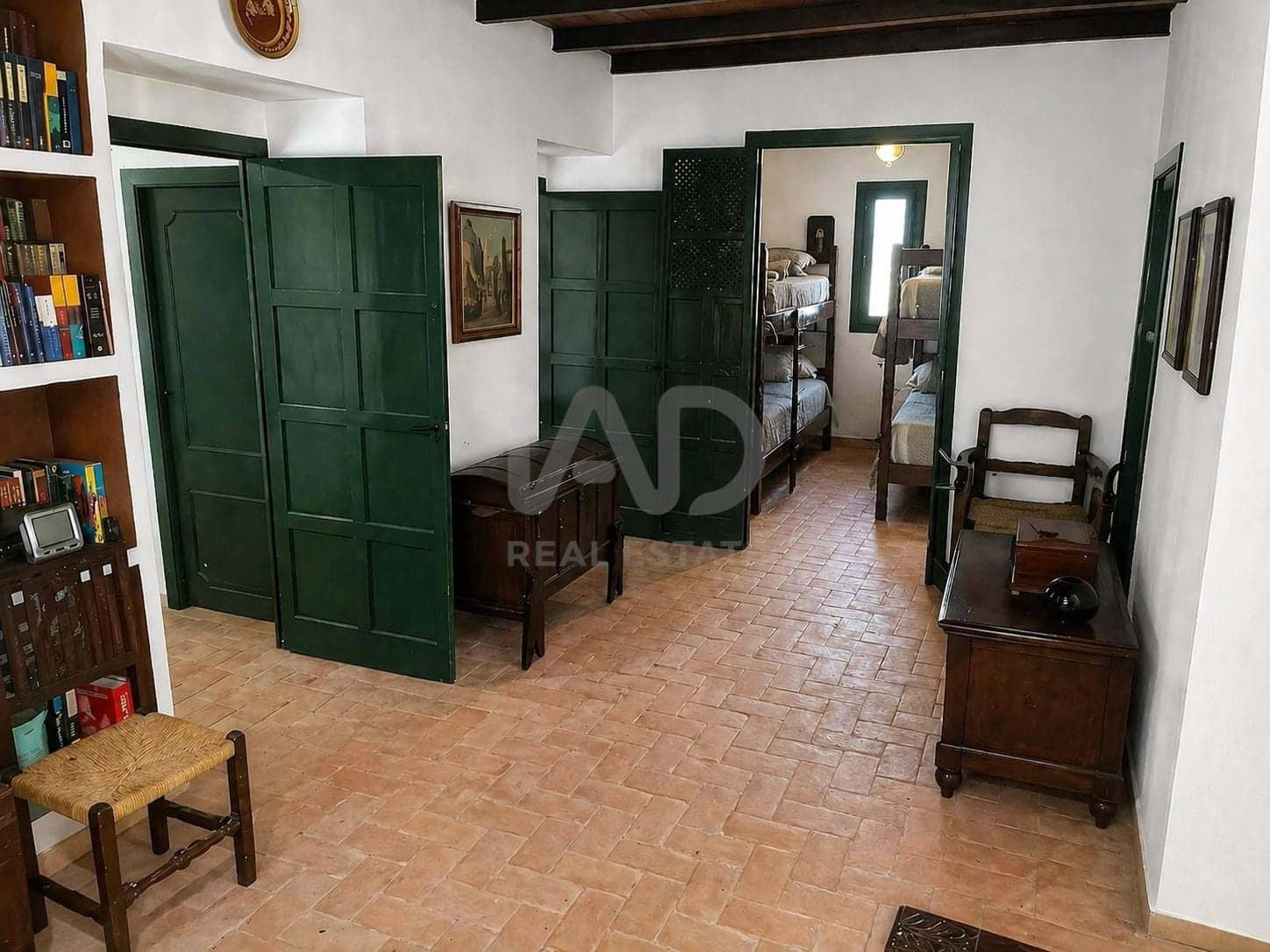 8 makuuhuone Maalaistalo myytävänä paikassa Huelva kaupunki - 595 000 € (Ref: 9989246)