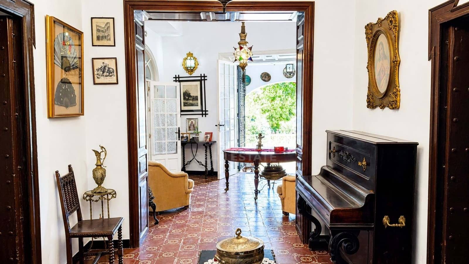 8 makuuhuone Maalaistalo myytävänä paikassa Huelva kaupunki - 595 000 € (Ref: 9989246)