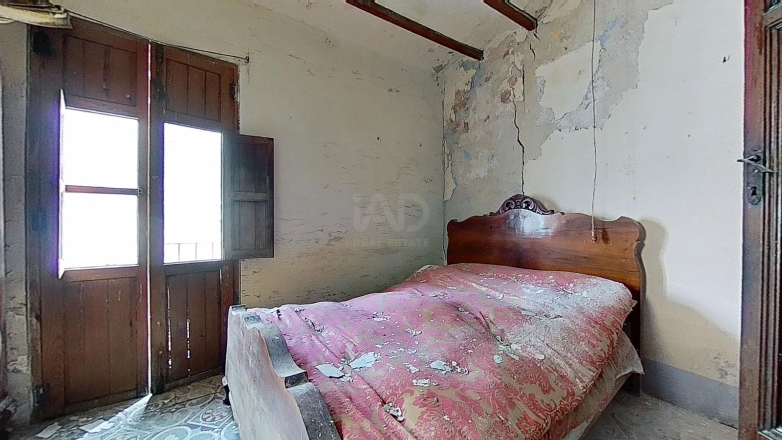 5 sypialnia Dom na sprzedaż w Eslida - 79 000 € (Ref: 9989247)
