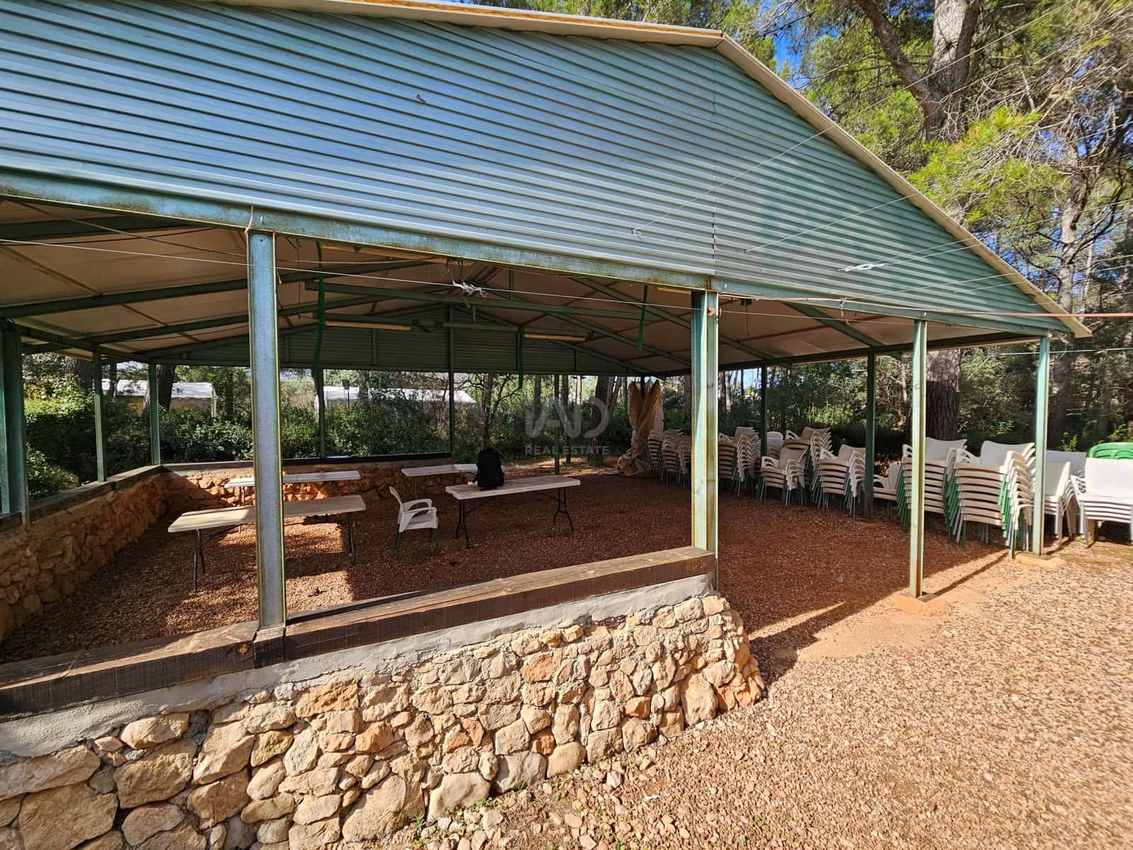 Finca/Casa Rural de 2 habitaciones en Alicante / Alacant ciudad en venta con garaje - 238.000 € (Ref: 9989249)