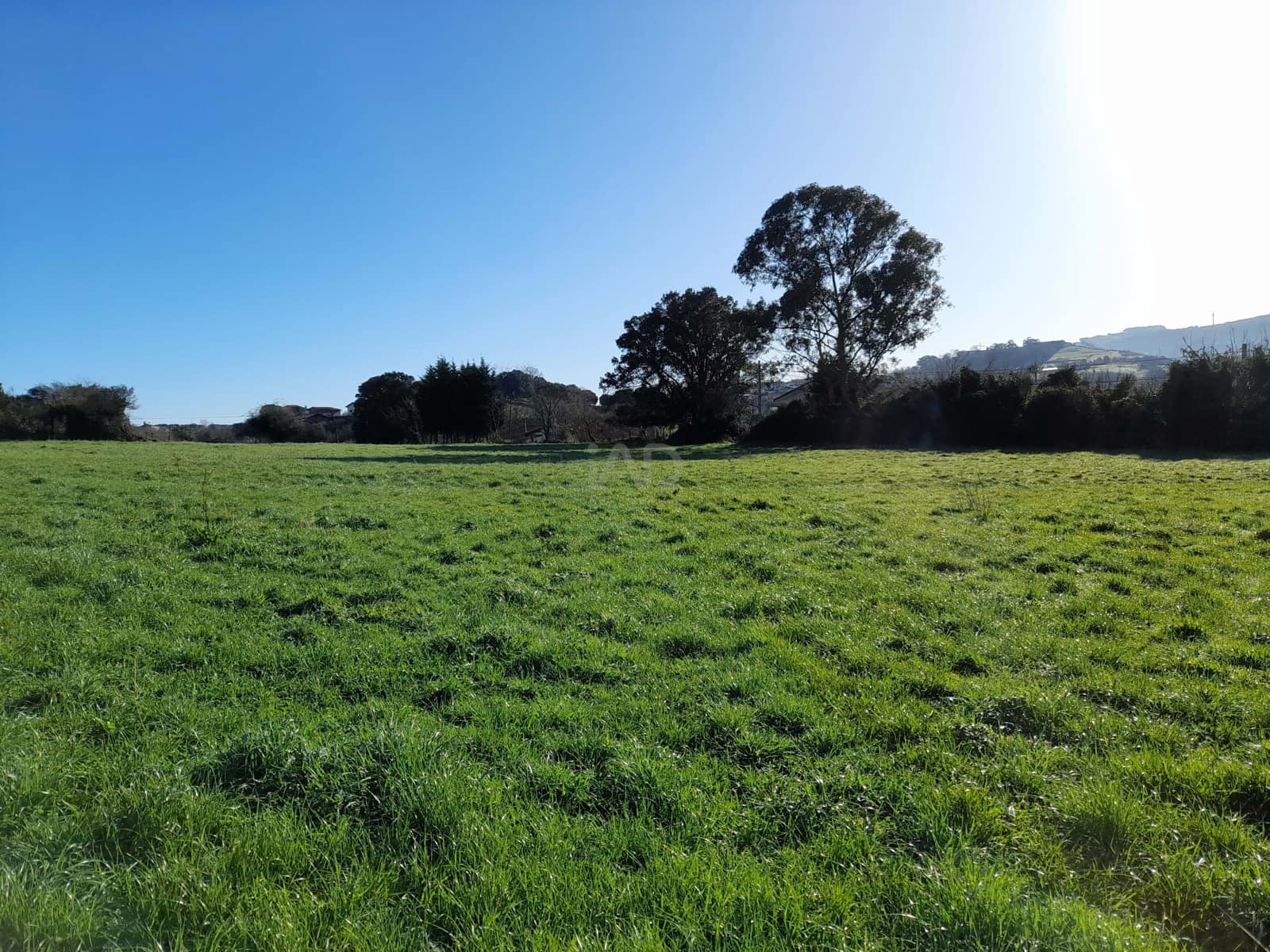 Grunde uden byggetilladelser til salg i Abanto y Ciervana / Abanto Zierbena - € 110.000 (Ref: 9989250)