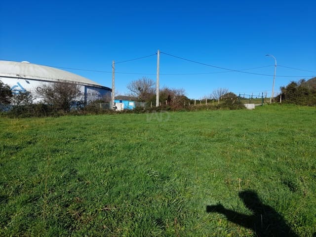 Grunde uden byggetilladelser til salg i Abanto y Ciérvana / Abanto Zierbena - € 110.000 (Ref: 9989250)
