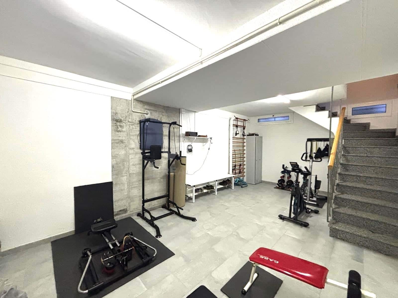 Chalet de 7 habitaciones en Calafell en venta con garaje - 775.000 € (Ref: 9989254)