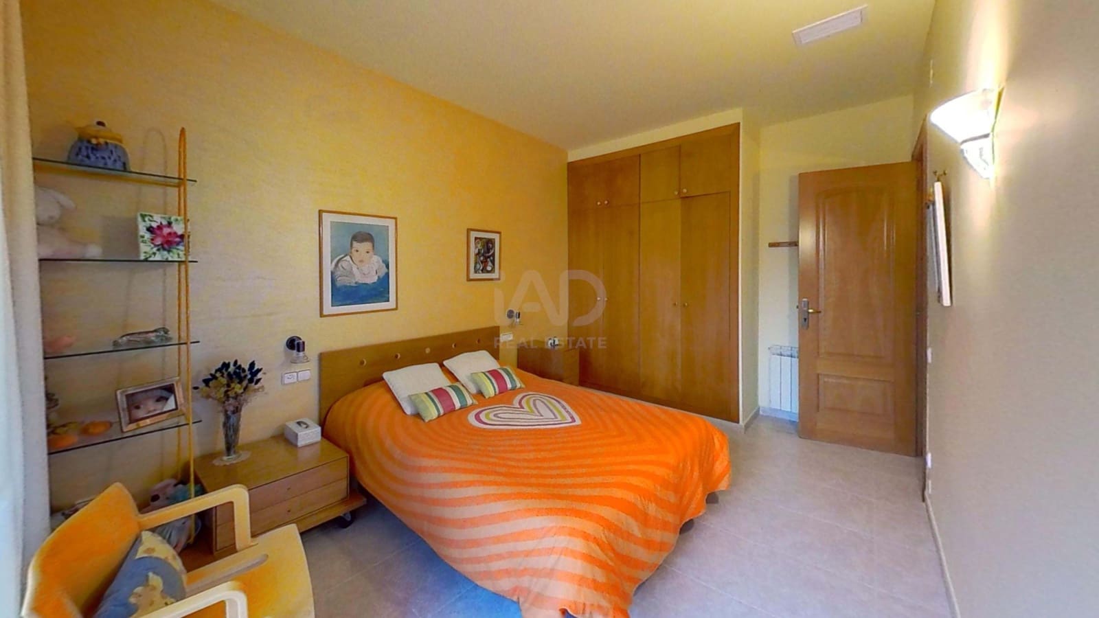 Chalet de 7 habitaciones en Calafell en venta con garaje - 775.000 € (Ref: 9989254)