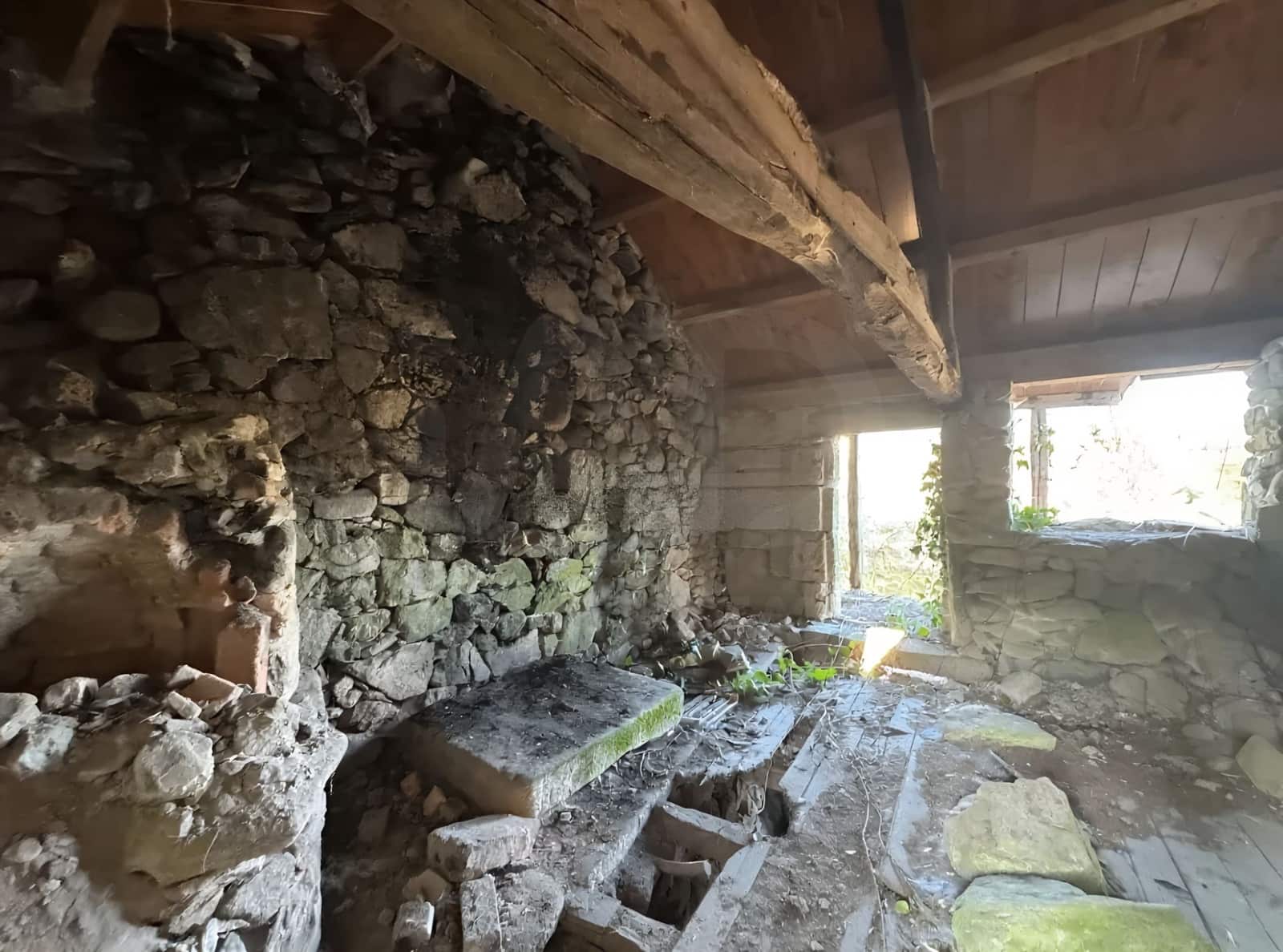Quinta/Casa Rural para venda em Pontevedra cidade - 37 000 € (Ref: 9989255)