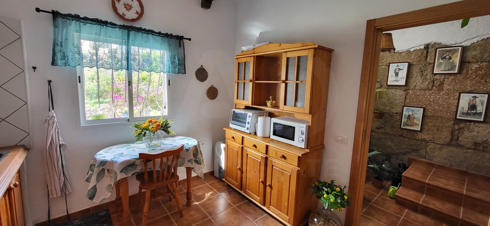 3 bedroom Finca/Country House for sale in Arico - € 275,000 (Ref: 9989259)