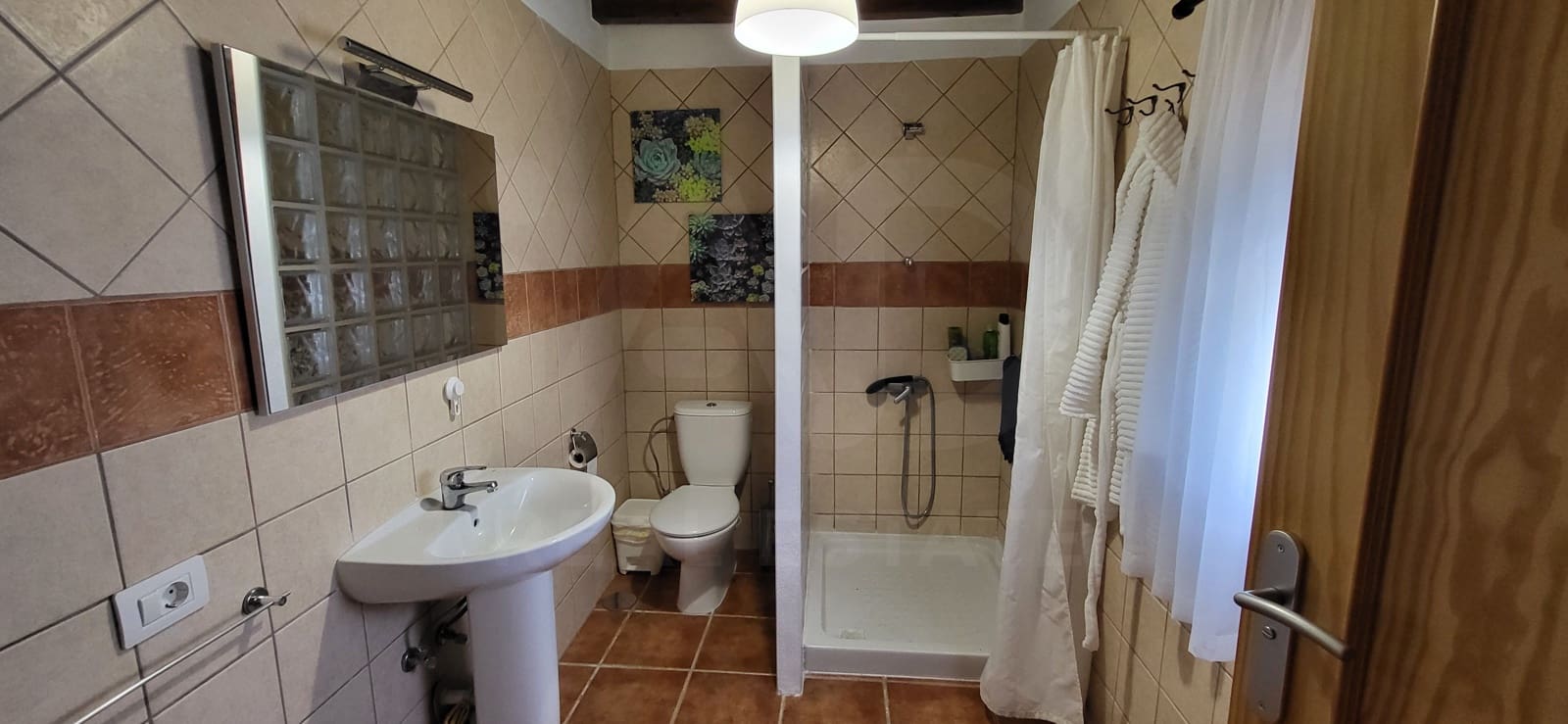 3 bedroom Finca/Country House for sale in Arico - € 275,000 (Ref: 9989259)