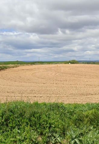 Terre non Aménagée à vendre à Soria ville - 250 000 € (Ref: 9989261)