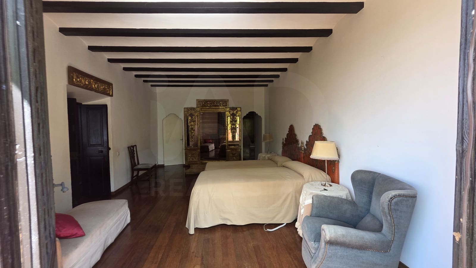 8 bedroom Finca/Country House for sale in Barcelona city with pool garage - € 3,500,000 (Ref: 9989263)