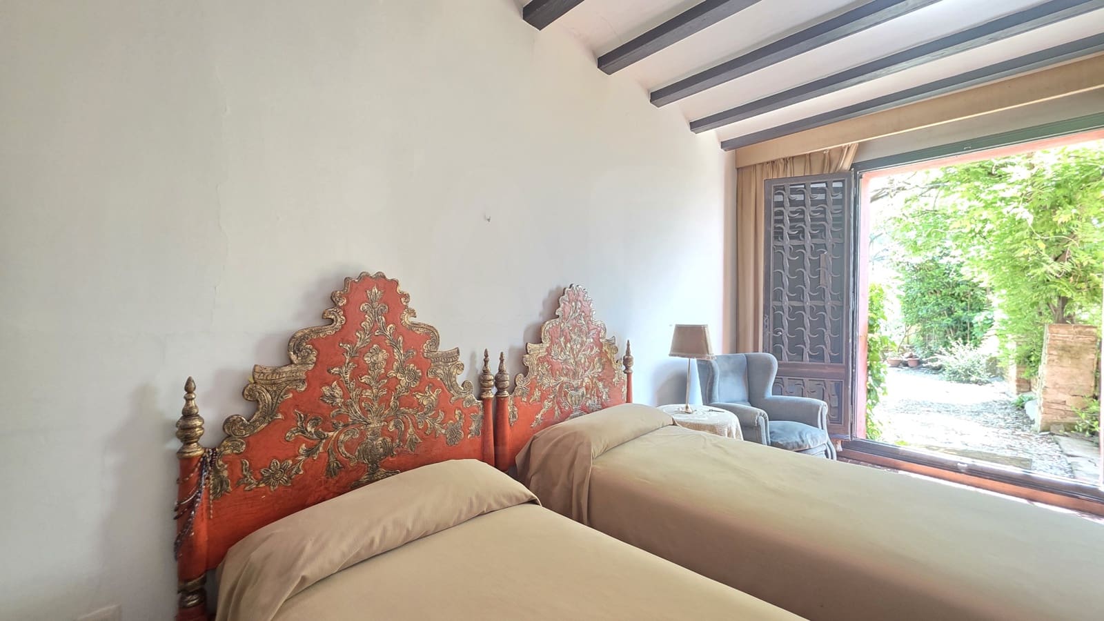 8 bedroom Finca/Country House for sale in Barcelona city with pool garage - € 3,500,000 (Ref: 9989263)