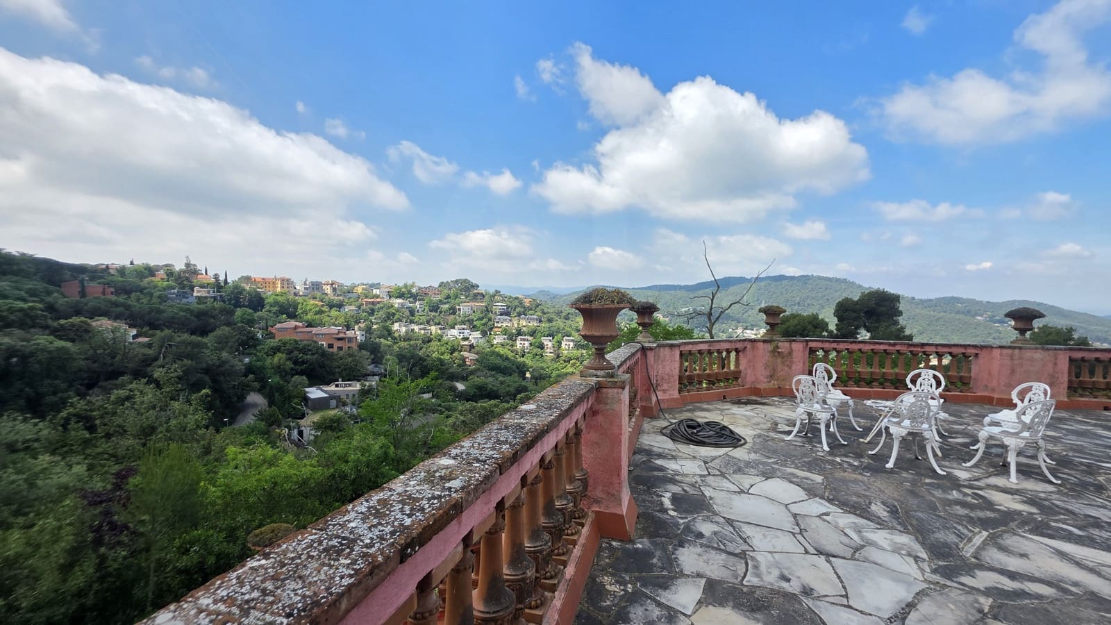 8 bedroom Finca/Country House for sale in Barcelona city with pool garage - € 3,500,000 (Ref: 9989263)