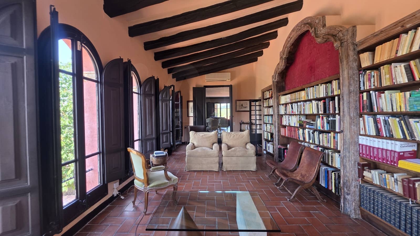 8 bedroom Finca/Country House for sale in Barcelona city with pool garage - € 3,500,000 (Ref: 9989263)