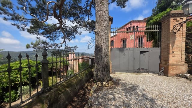 8 bedroom Finca/Country House for sale in L'Antiga Esquerra de L'Eixample, Barcelona city with pool garage - € 3,500,000 (Ref: 9989263)