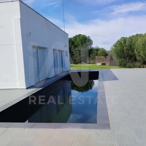 3 Zimmer Finca/Landgut zu verkaufen in Badajoz Stadt mit Pool Garage - 790.000 € (Ref: 9989264)