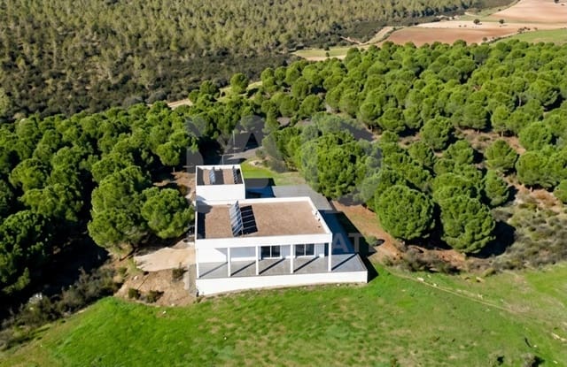 3 Zimmer Finca/Landgut zu verkaufen in Badajoz Stadt mit Pool Garage - 790.000 € (Ref: 9989264)