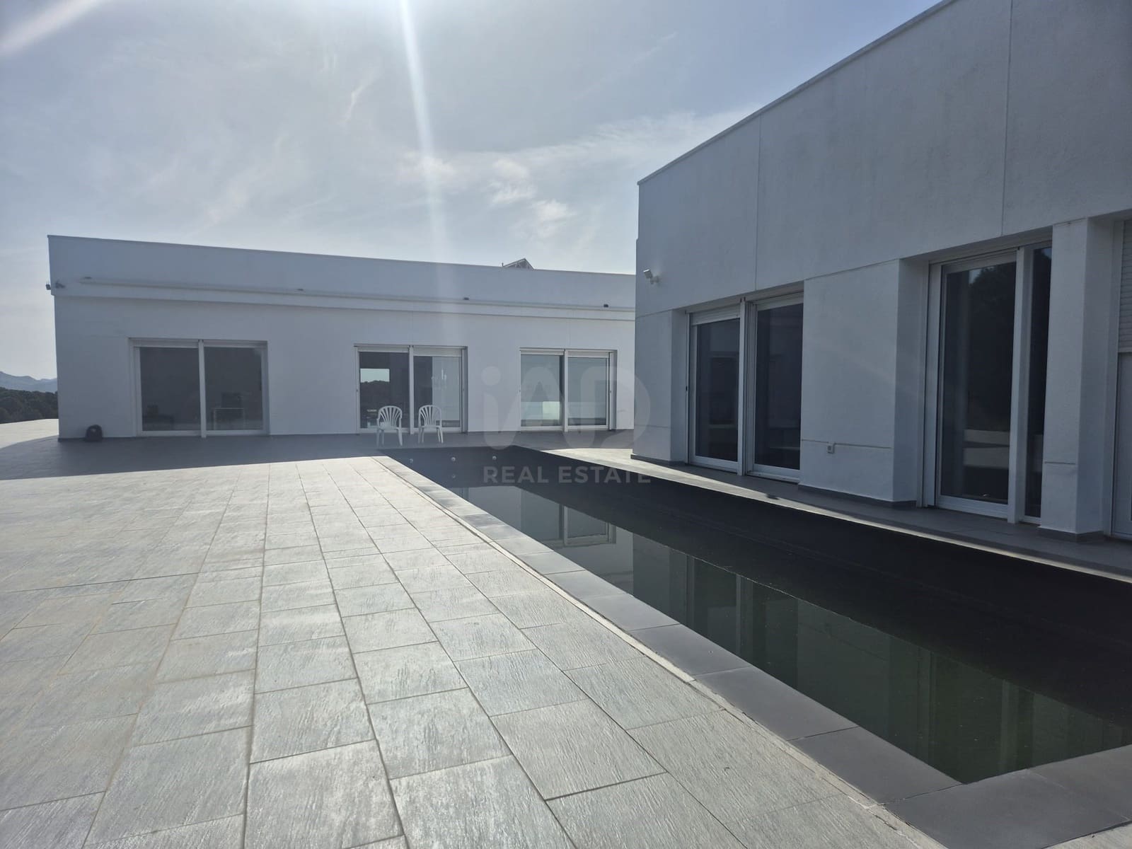 3 Zimmer Finca/Landgut zu verkaufen in Badajoz Stadt mit Pool Garage - 790.000 € (Ref: 9989264)
