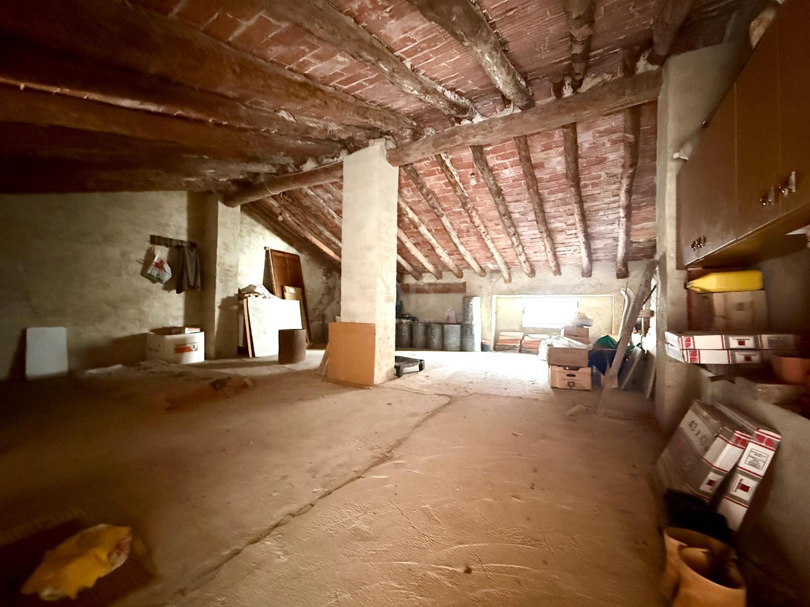 5 slaapkamer Finca/Landhuis te koop in Vall de Gallinera - € 165.000 (Ref: 9989265)