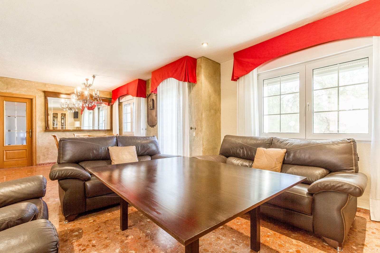 7 soverom Finca/Herregård til salgs i Yecla med svømmebasseng garasje - € 549 000 (Ref: 9989268)