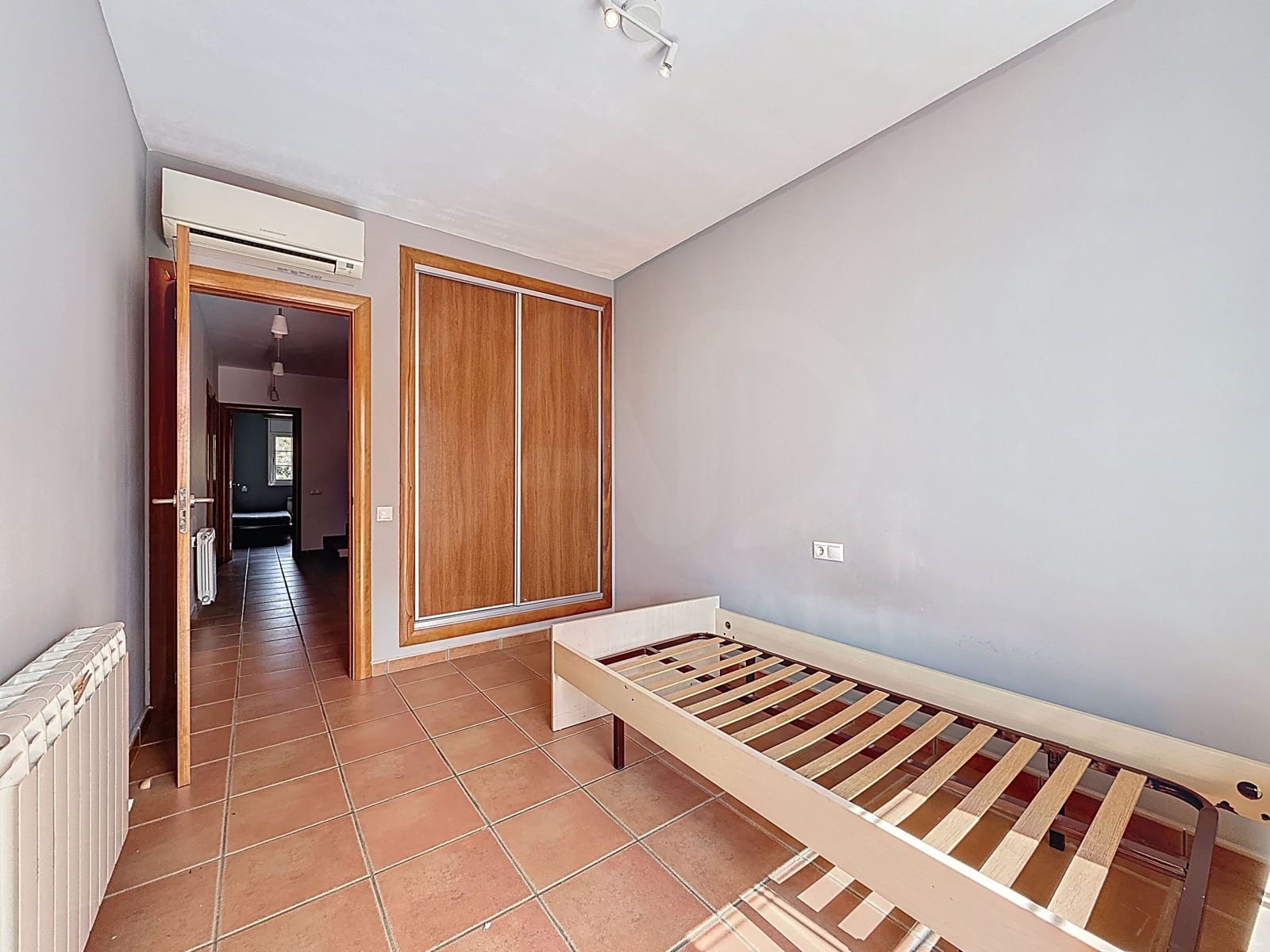 4 bedroom Terraced Villa for sale in Tarragona city - € 265,000 (Ref: 9989779)