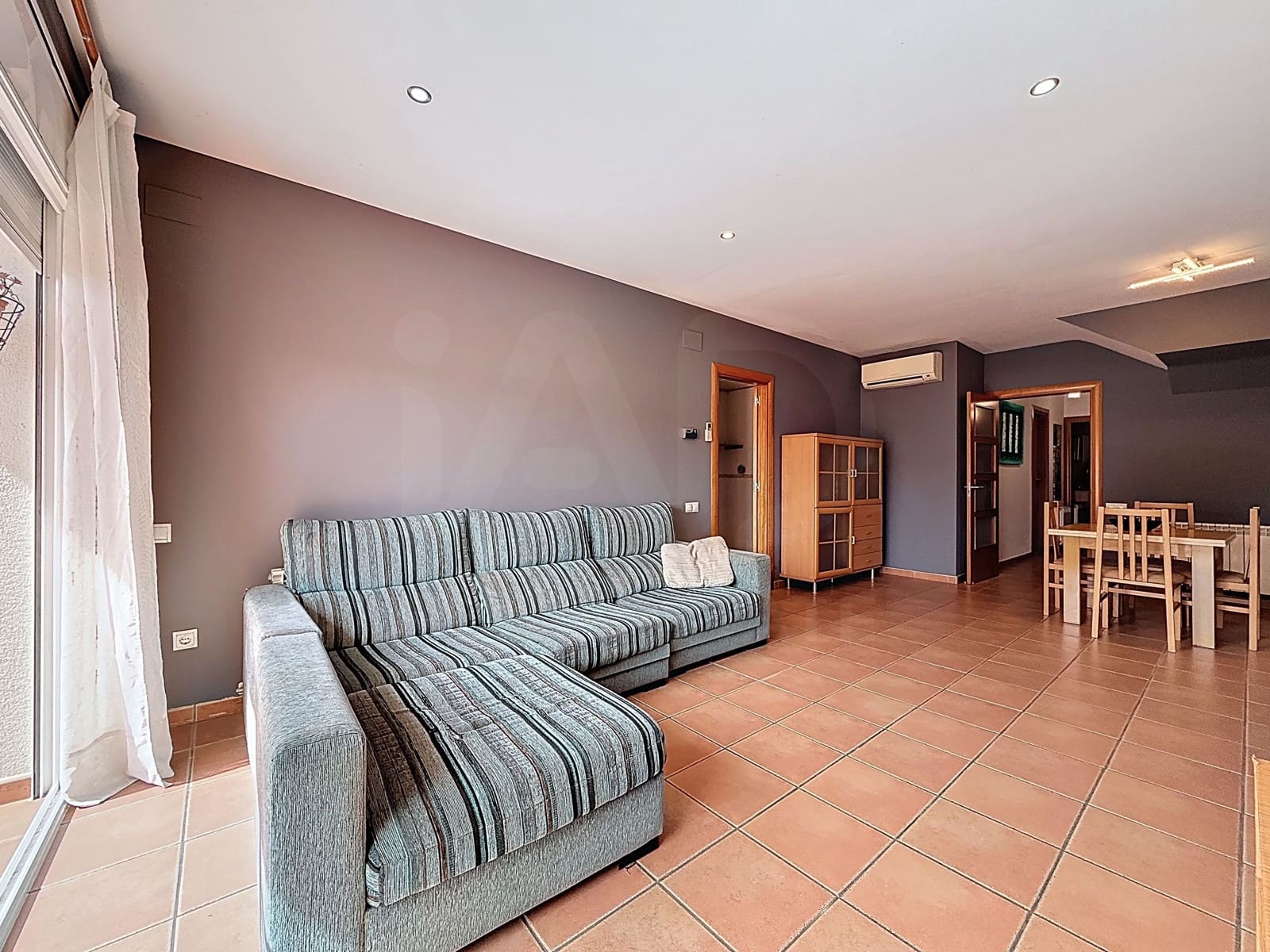 4 bedroom Terraced Villa for sale in Tarragona city - € 265,000 (Ref: 9989779)