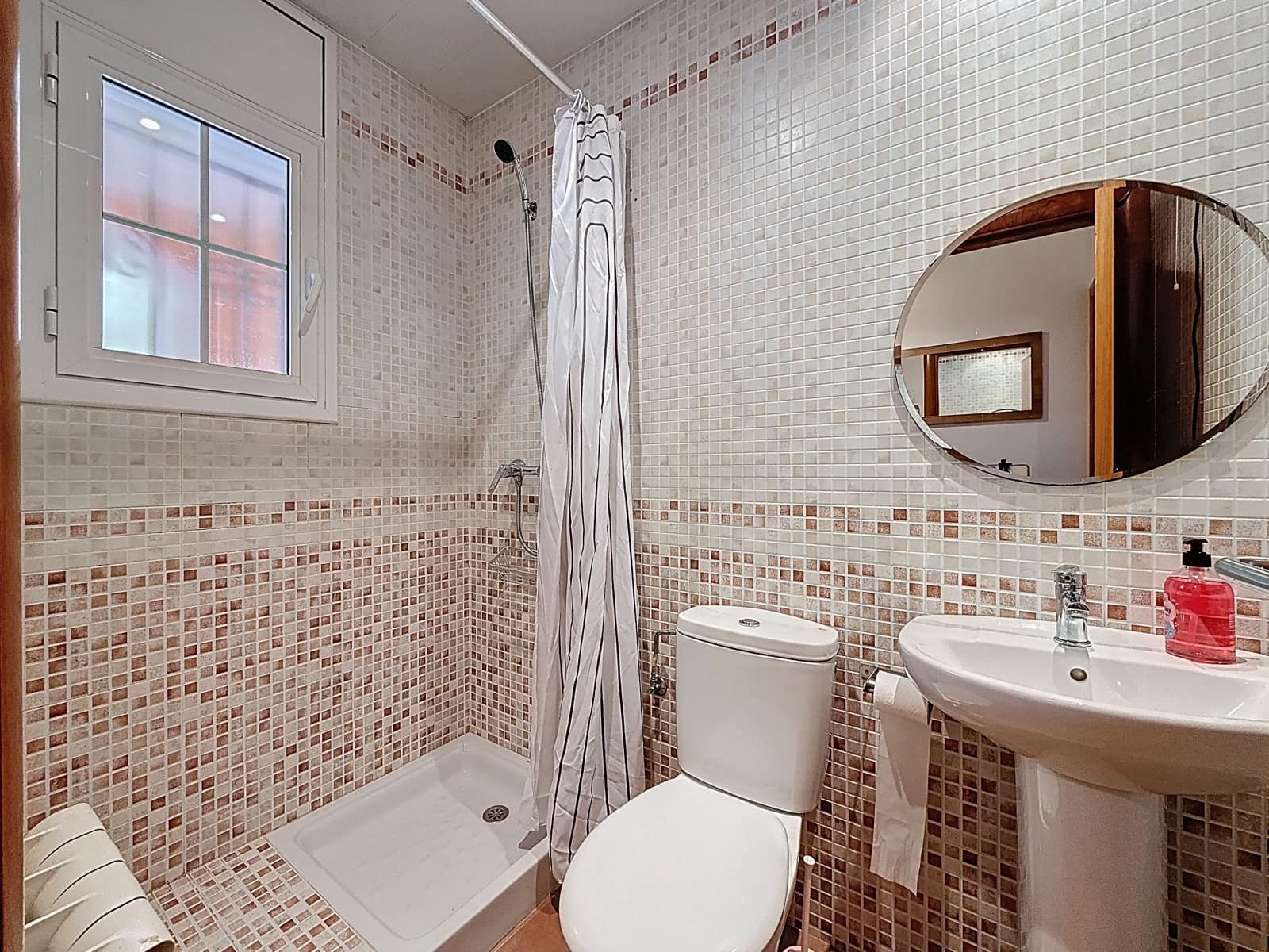 4 bedroom Terraced Villa for sale in Tarragona city - € 265,000 (Ref: 9989779)