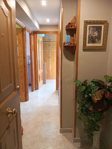 2 makuuhuone Huoneisto myytävänä paikassa Huesca kaupunki - 92 000 € (Ref: 9989780)