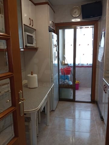 2 makuuhuone Huoneisto myytävänä paikassa Huesca kaupunki - 92 000 € (Ref: 9989780)