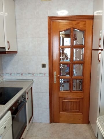 2 makuuhuone Huoneisto myytävänä paikassa Huesca kaupunki - 92 000 € (Ref: 9989780)