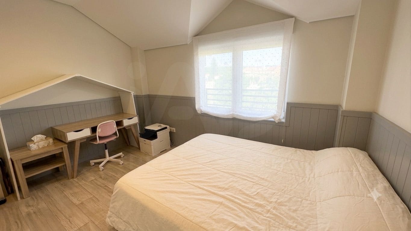 5 slaapkamer Huis te koop in Leon stad met garage - € 510.000 (Ref: 9989781)