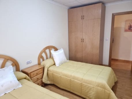 Apartamento de 4 habitaciones en Albatera en venta con piscina garaje - 135.000 € (Ref: 9989782)